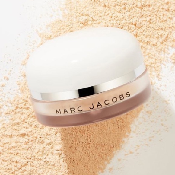 Marc Jacobs Finish Line Coconut Setting Powder - Picture 5 of 9